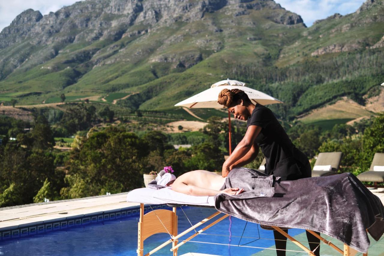 Alluvia Boutique Winery & Luxury Accommodation Stellenbosch Zewnętrze zdjęcie Massage