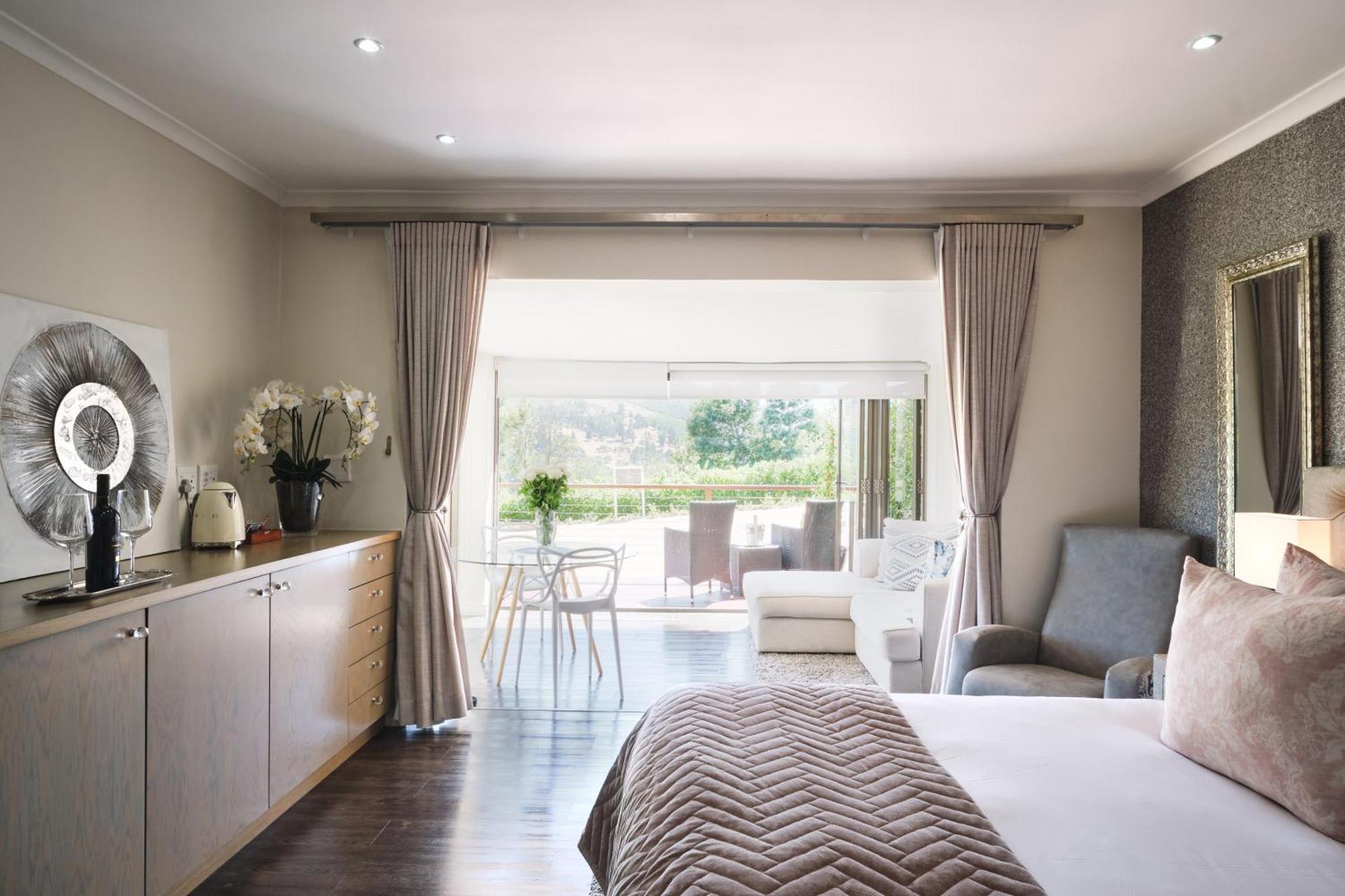 Alluvia Boutique Winery & Luxury Accommodation Stellenbosch Pokój zdjęcie A room at the Cape Grace